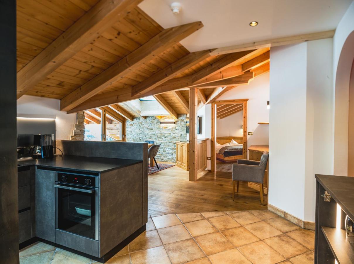 Garni Hotel Rosengarten B&B Selva di Val Gardena Exteriér fotografie